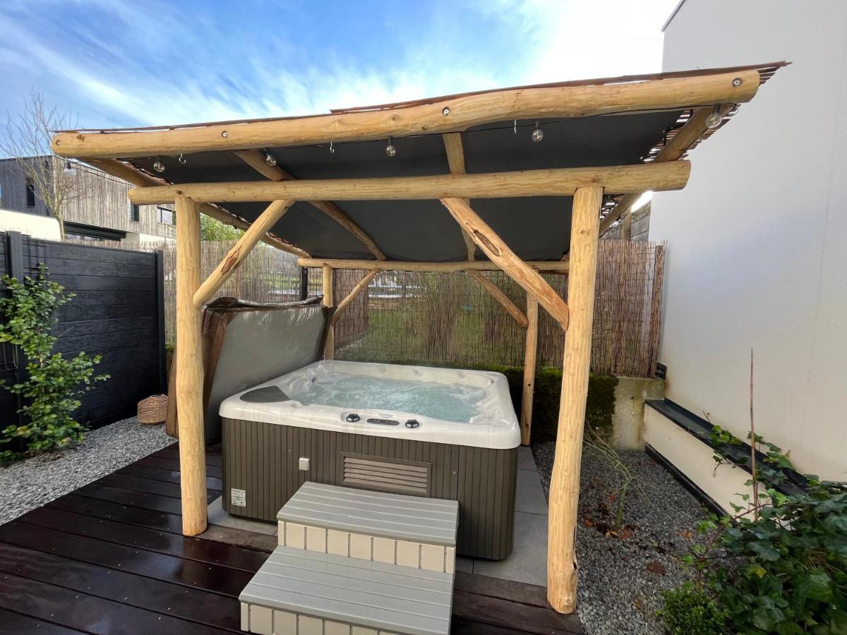 Sejour Detente - Appart'Hotel N 1 Avec Jaccuzi, Piscine Et Petit-Dejeuner Chouzelot Экстерьер фото