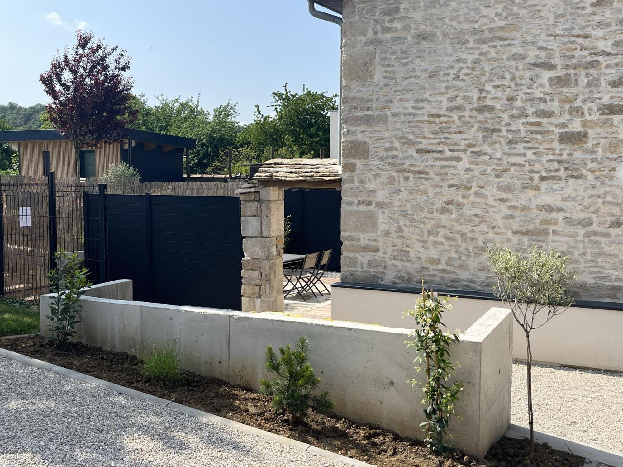 Sejour Detente - Appart'Hotel N 1 Avec Jaccuzi, Piscine Et Petit-Dejeuner Chouzelot Экстерьер фото